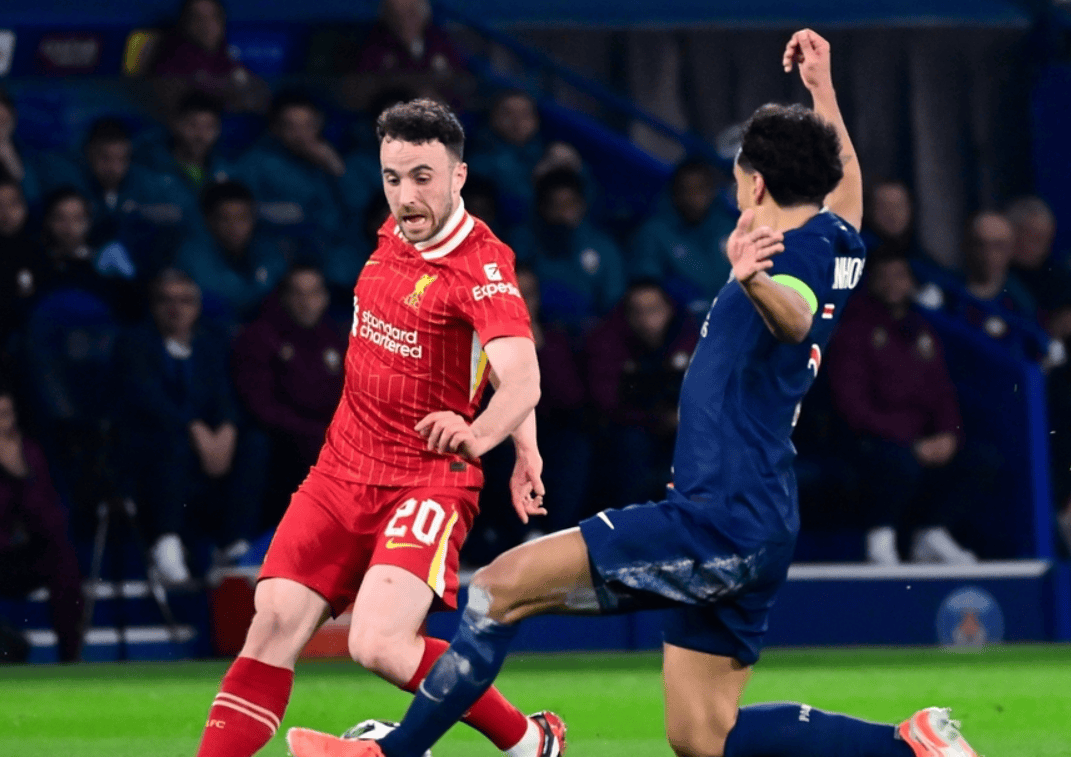 爱游戏入口关于利物浦迎欧冠关键赛；清晨防线松动；态度坚定；控场能力受关注的信息